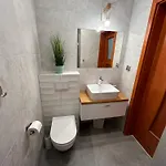 بيت ضيافة Pod Papugami - Komfortowe Z Widokiem Na Rzeke