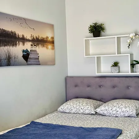 Pod Papugami - Komfortowe Z Widokiem Na Rzeke