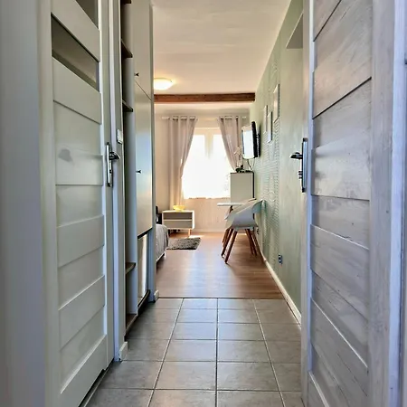 Pod Papugami - Komfortowe Z Widokiem Na Rzeke Affittacamere