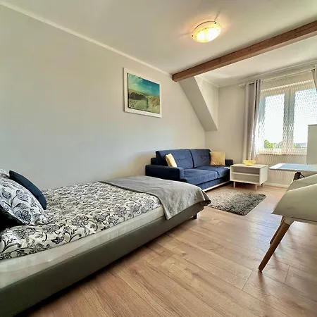 Pod Papugami - Komfortowe Z Widokiem Na Rzeke 3* Leba