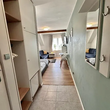 Pod Papugami - Komfortowe Z Widokiem Na Rzeke 3*