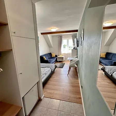 Pod Papugami - Komfortowe Z Widokiem Na Rzeke Guest house *
