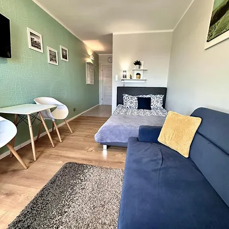 Pod Papugami - Komfortowe Z Widokiem Na Rzeke Łeba