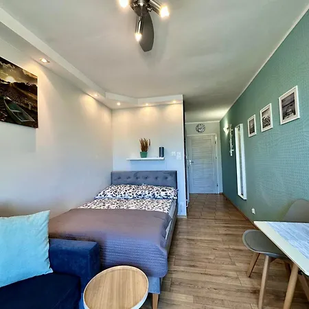 Pod Papugami - Komfortowe Z Widokiem Na Rzeke Affittacamere 3*