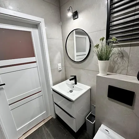 Pod Papugami - Komfortowe Z Widokiem Na Rzeke Леба