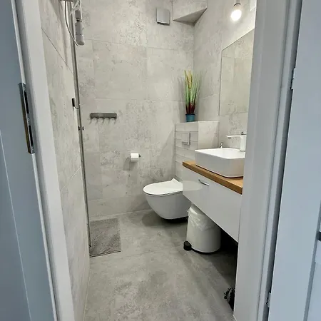 Pod Papugami - Komfortowe Z Widokiem Na Rzeke Gasthof Leba