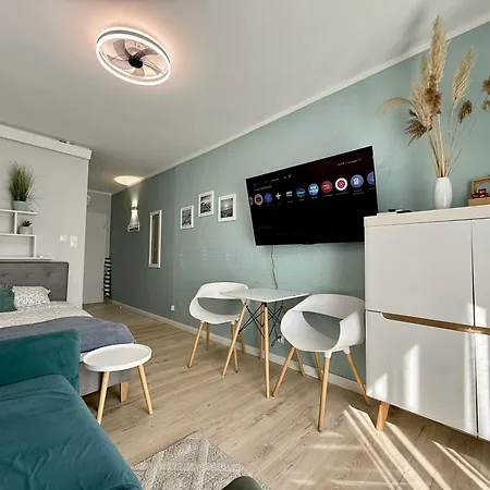Pod Papugami - Komfortowe Z Widokiem Na Rzeke Gasthof 3*
