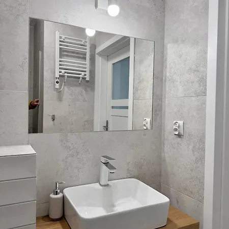 Pod Papugami - Komfortowe Z Widokiem Na Rzeke 3* Leba