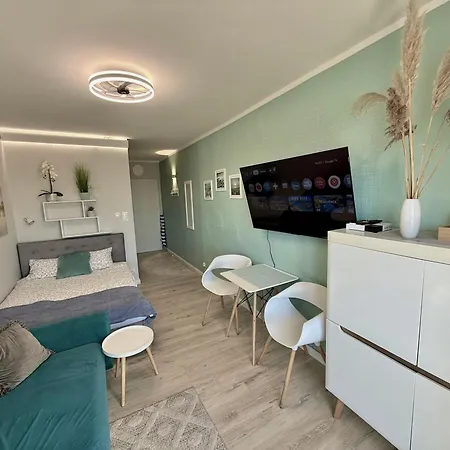 Pod Papugami - Komfortowe Z Widokiem Na Rzeke 3*