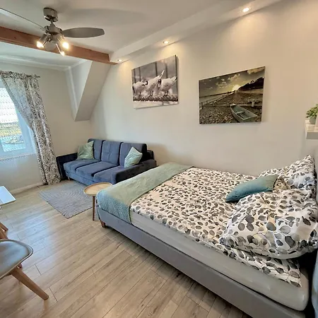Gasthof Pod Papugami - Komfortowe Z Widokiem Na Rzeke 3*