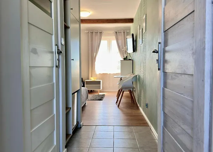 Pod Papugami - Komfortowe Z Widokiem Na Rzeke Vendégház