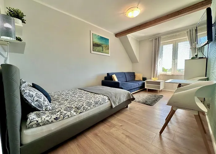 Pod Papugami - Komfortowe Z Widokiem Na Rzeke 3* Łeba