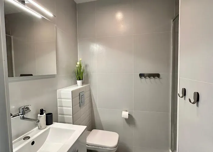 Pod Papugami - Komfortowe Z Widokiem Na Rzeke Vendégház Łeba