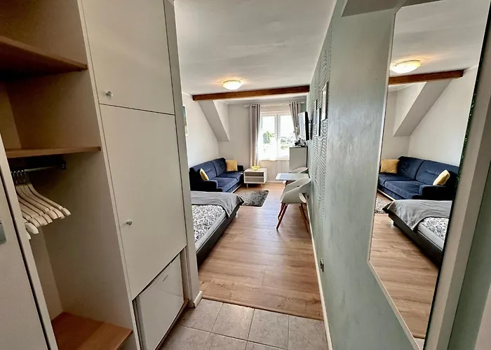 Pod Papugami - Komfortowe Z Widokiem Na Rzeke Vendégház 3*