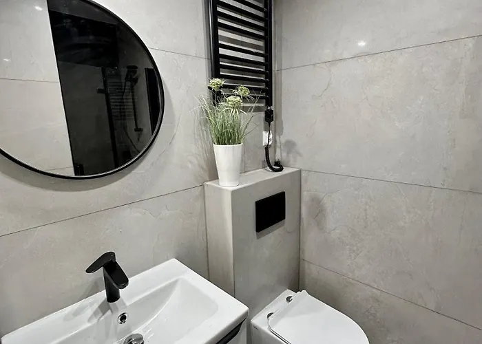 Pod Papugami - Komfortowe Z Widokiem Na Rzekę