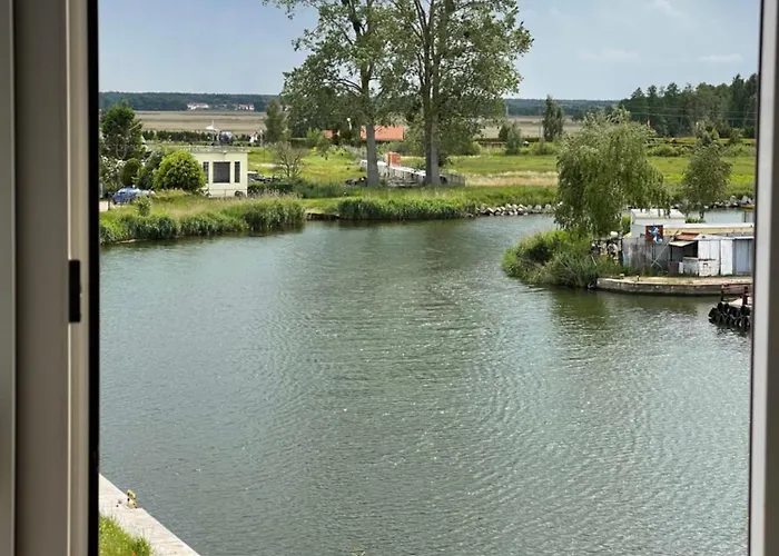 Pod Papugami - Komfortowe Z Widokiem Na Rzeke 3* Łeba