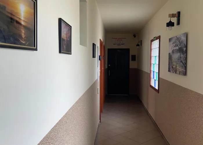 Pod Papugami - Komfortowe Z Widokiem Na Rzeke Vendégház Łeba